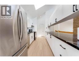 530 FOUNTAIN Street S - 7