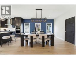 37 GILMER Crescent - 3