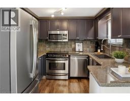 12 FIELDSTONE Walk - 14
