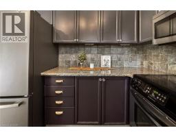 12 FIELDSTONE Walk - 17