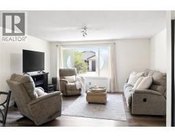 12 FIELDSTONE Walk - 8