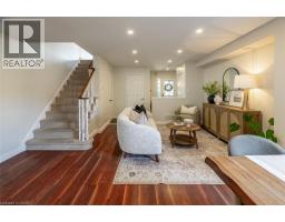 53 DILLS Crescent - 4