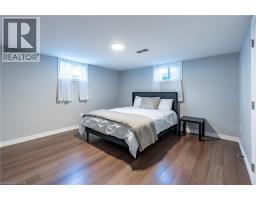 104 BONIFACE Avenue - 33