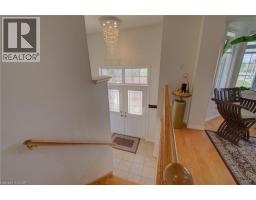 32 LENA Crescent - 11
