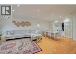 32 LENA Crescent - 18