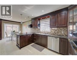 32 LENA Crescent - 35