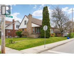 14 SHERRING Street N - 3