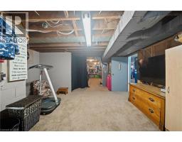 14 SHERRING Street N - 36