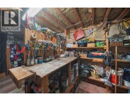 14 SHERRING Street N - 39