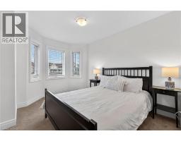 43 CROMARTY Avenue - 18