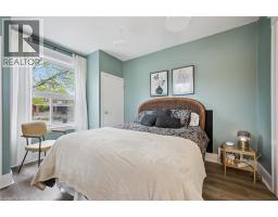 15 GORDON Avenue - 28