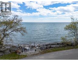 1395 LAKESHORE Road - 3