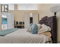 276 W KING Street W UnitNo. 213 - 29