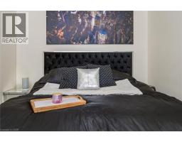 276 W KING Street W UnitNo. 213 - 33