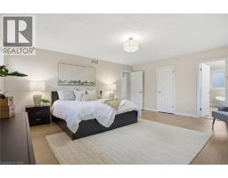 20 HUNTINGDALE Place W - 26