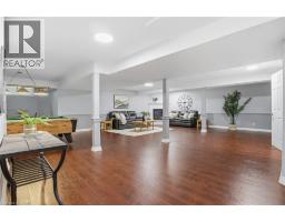 20 HUNTINGDALE Place W - 37