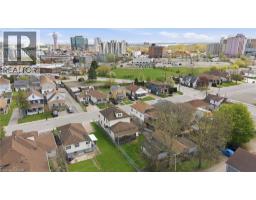 5671 DESSON Avenue - 48
