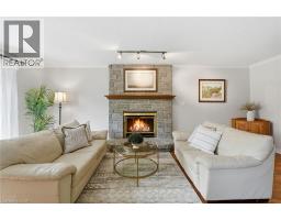 6 VANSTRAALEN Street - 6