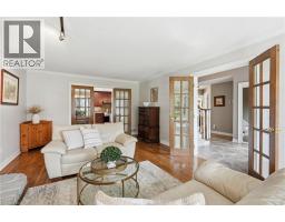 6 VANSTRAALEN Street - 8