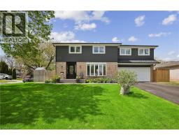 441 WITHNELL Crescent - 1