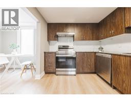 24 ROWANWOOD Street - 8