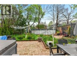 161 MANNING Avenue - 39