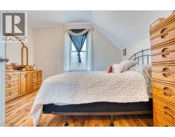745 MAIN Street W - 21