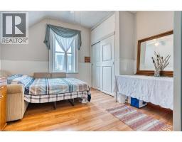 745 MAIN Street W - 22