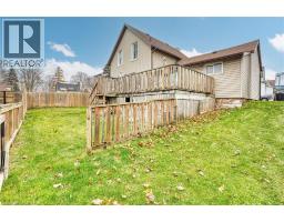 745 MAIN Street W - 4