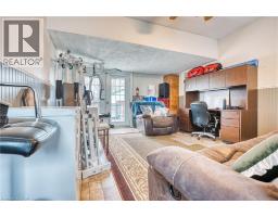 745 MAIN Street W - 5