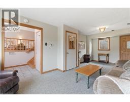 135 BURBANK Road - 8