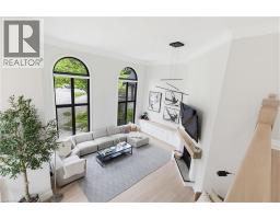 28 UNDERCLIFFE Avenue - 26