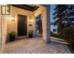 28 UNDERCLIFFE Avenue - 3