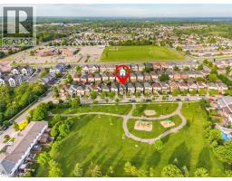 48 GRIFFITHS Avenue - 34