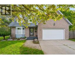 37 ENFIELD Drive - 1