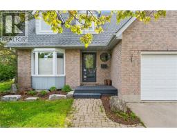 37 ENFIELD Drive - 4