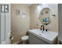 49 ASHWOOD Drive - 28