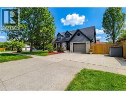 49 ASHWOOD Drive - 3