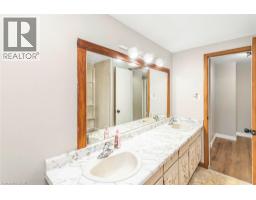 68 BROOKFIELD Boulevard - 28