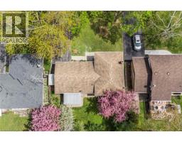 68 BROOKFIELD Boulevard - 43