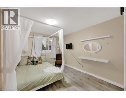 220 ROSEBANK Place - 24