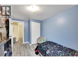220 ROSEBANK Place - 27