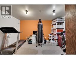 220 ROSEBANK Place - 33