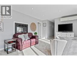 9793 DICKENSON Road W - 17