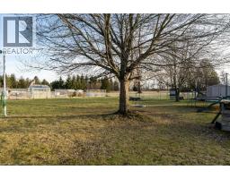 9793 DICKENSON Road W - 43