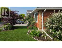 31 KINROSS Street UnitNo. 1 - 36