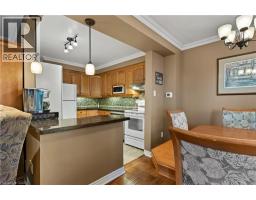 79 BRAEHEID Avenue UnitNo. 16 - 16