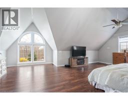464 PIPER Street - 32