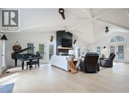 464 PIPER Street - 6