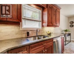 351 AUBURN Drive - 26